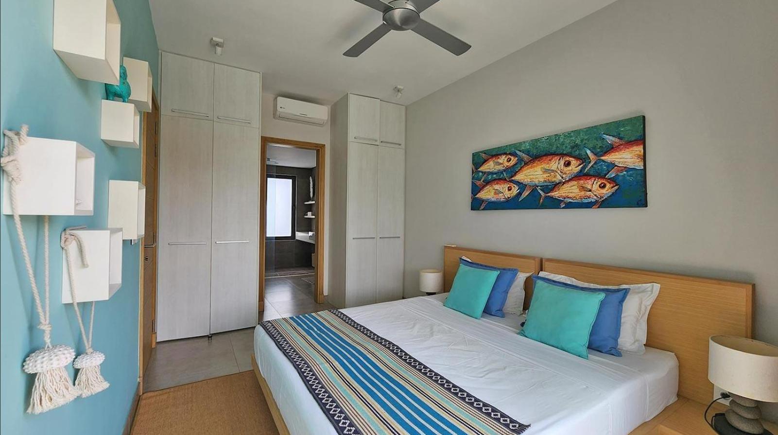 Appartement Le Dauphin Du Lagon Bleu - Plages De Mont Choisy Et De Trou Aux Biches グランベ エクステリア 写真