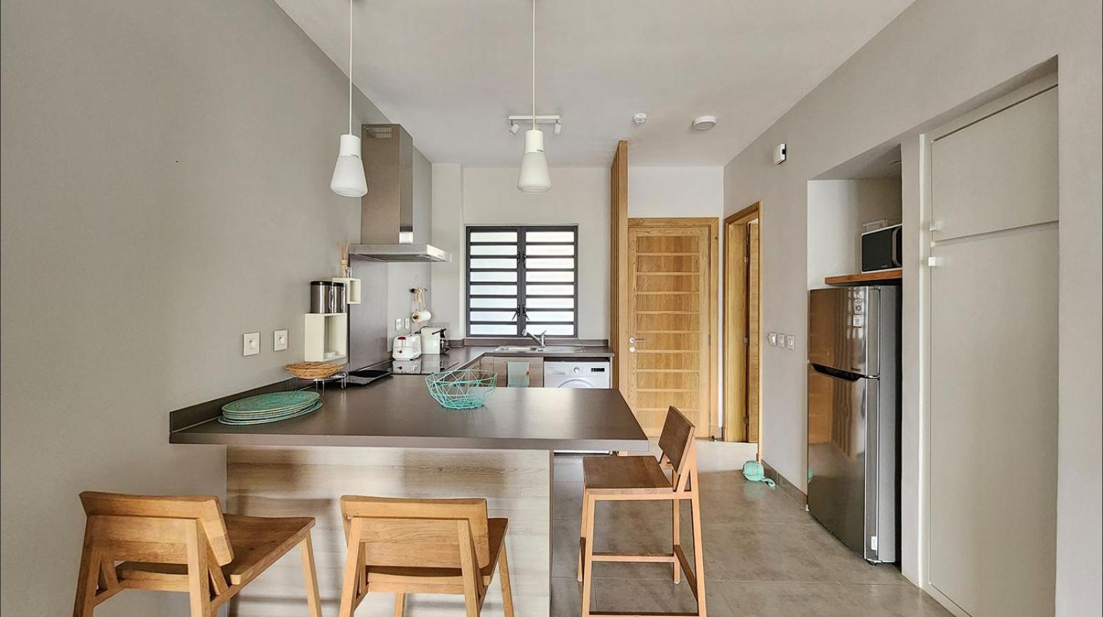 Appartement Le Dauphin Du Lagon Bleu - Plages De Mont Choisy Et De Trou Aux Biches グランベ エクステリア 写真